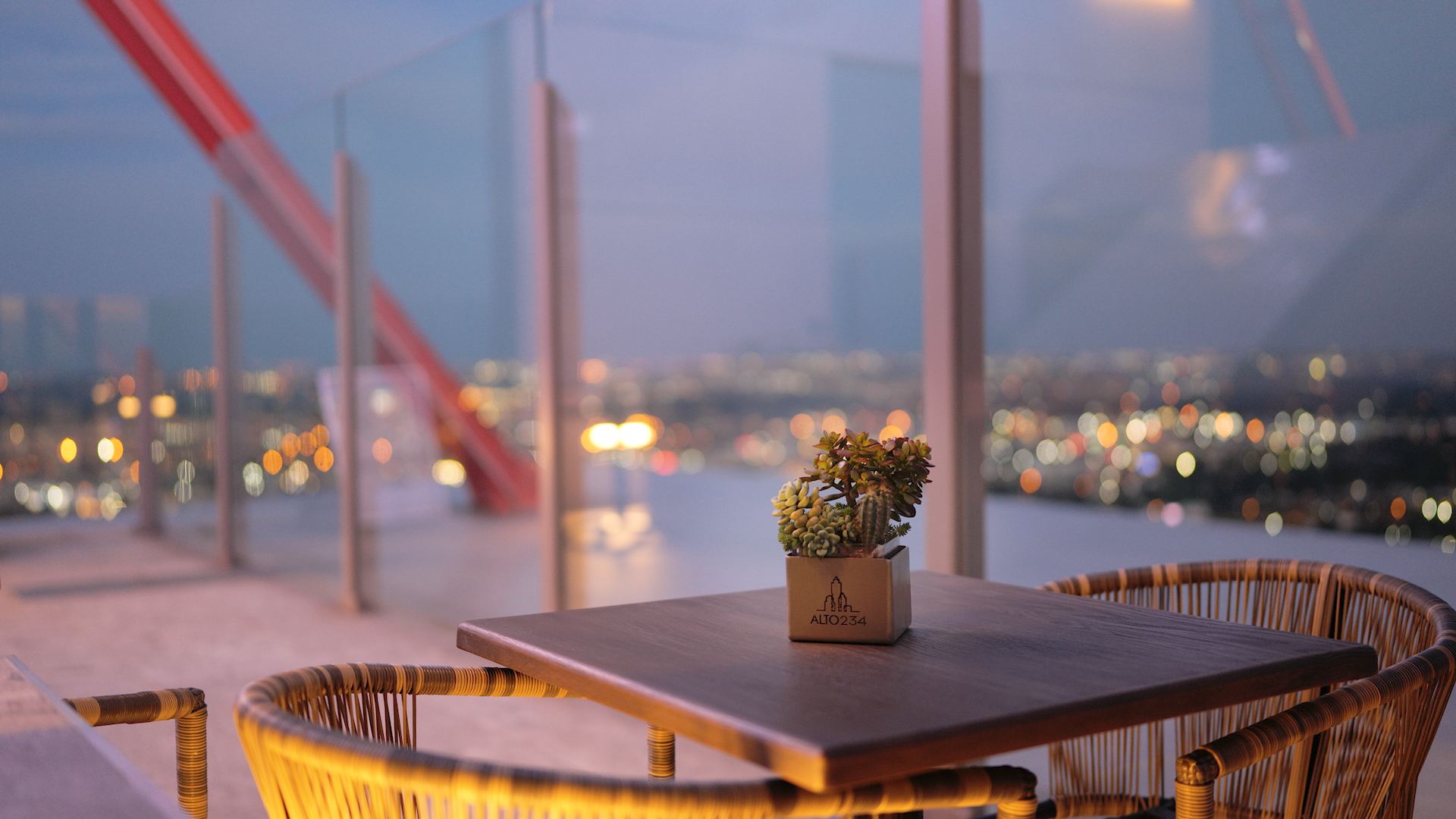 Panoramic views from Alto Bar