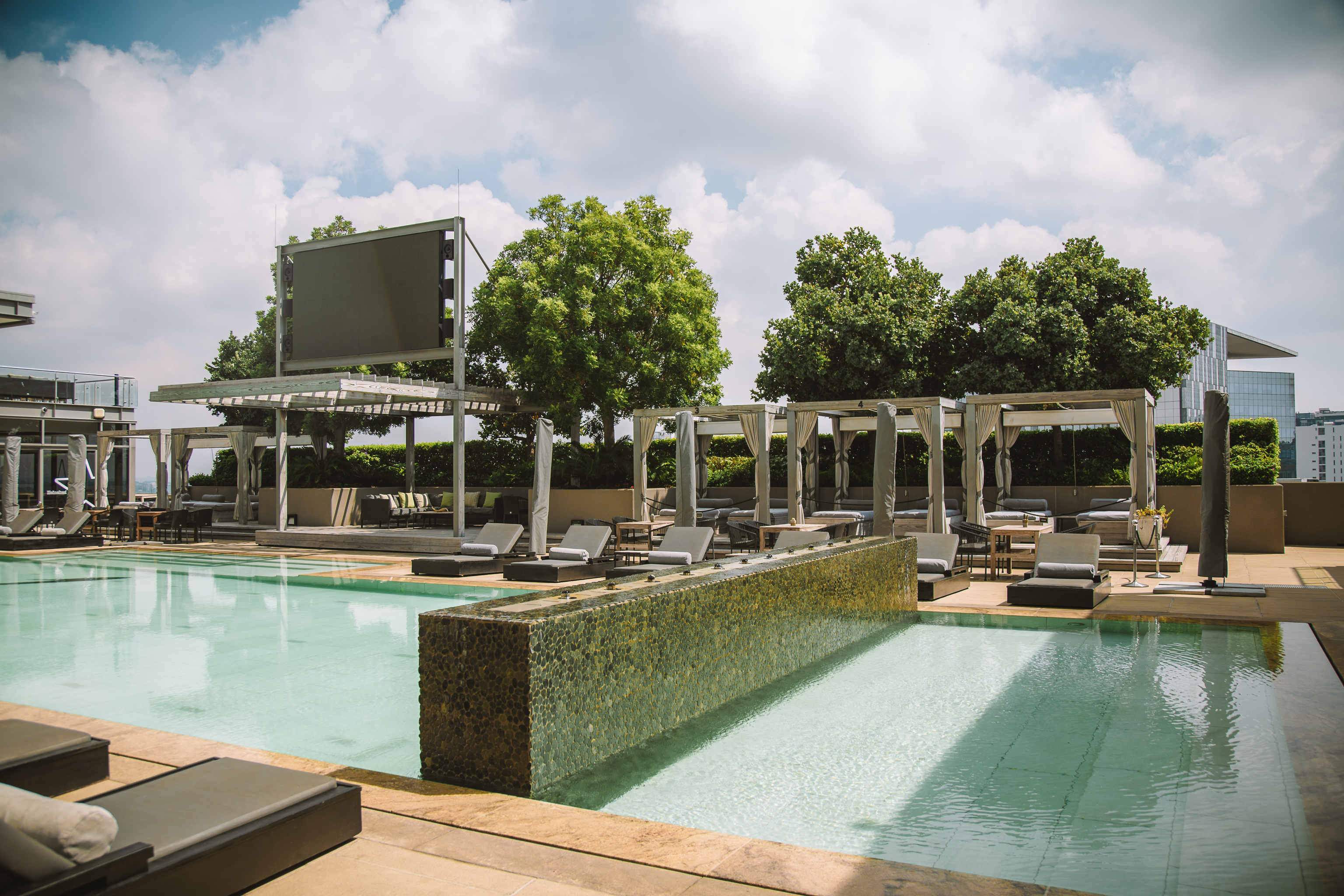 Rooftop dining at the Pool Deck